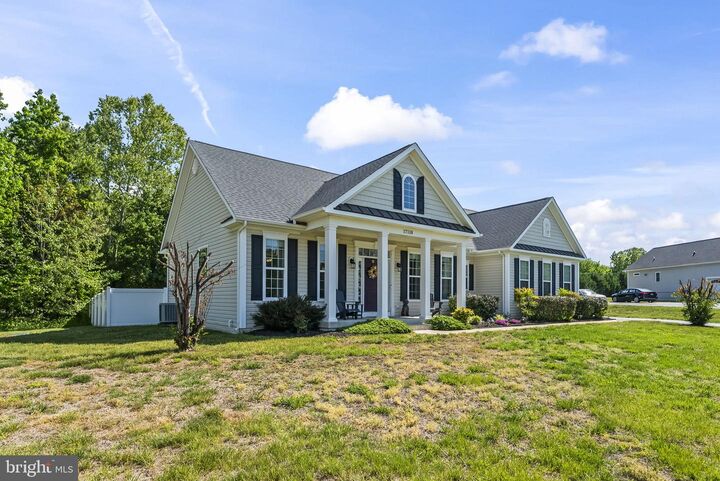 Property Photo:  17118 Sweetwater Court  MD 20637 