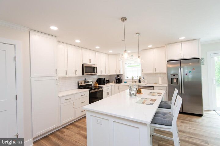 Property Photo:  113 Trinity Court  MD 21631 