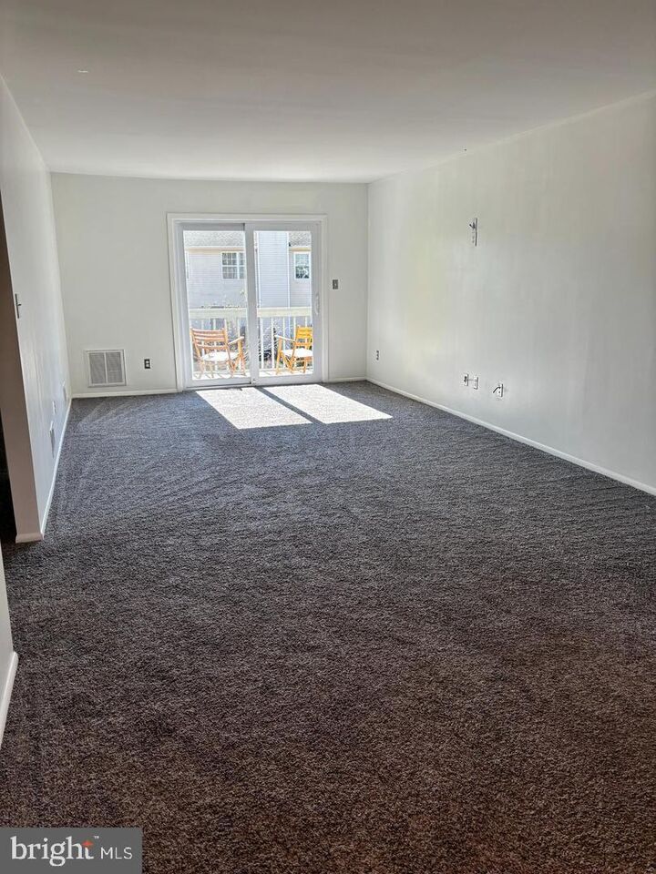 Property Photo:  1008 Woodchip Road  NJ 08048 