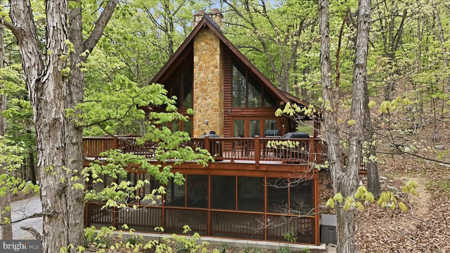 Property Photo: 355 Hemlock Court WV 25434