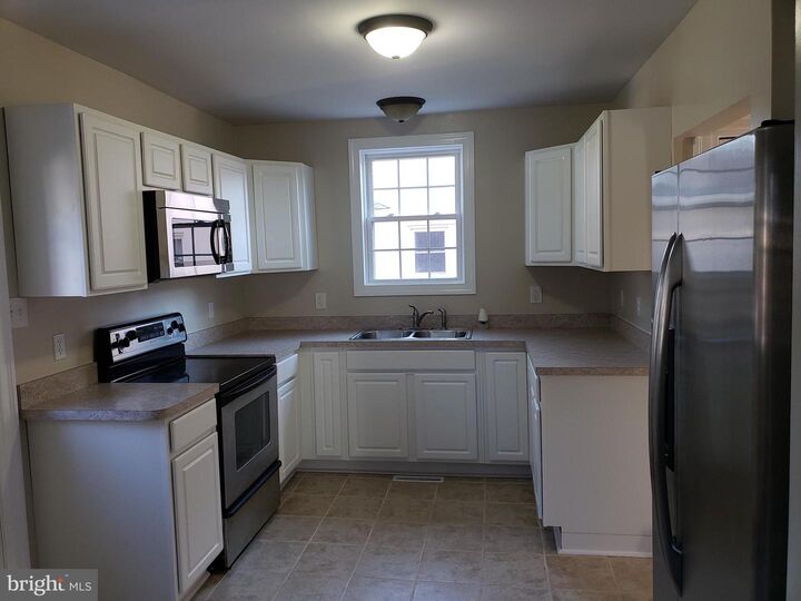 Property Photo:  122 Morningside Drive  VA 22601 