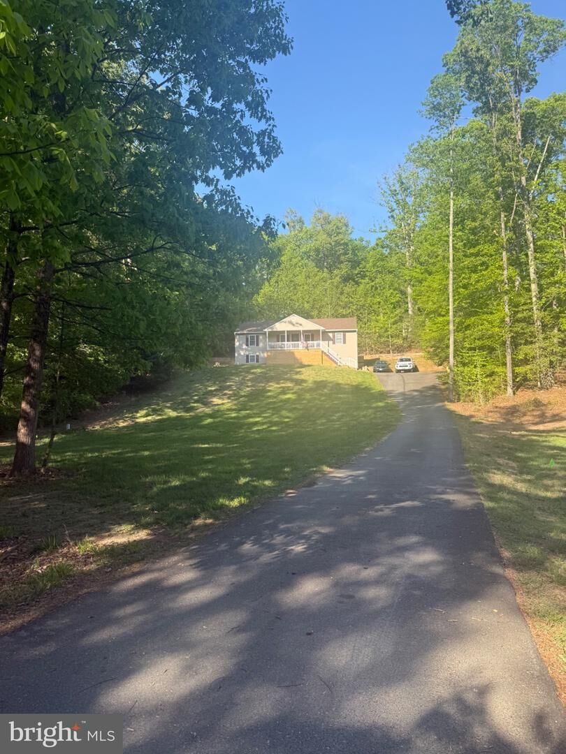 Property Photo:  33 William And Mary Lane  VA 22554 