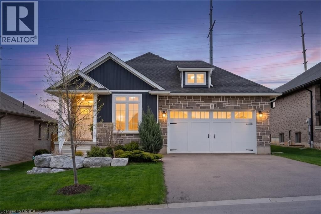 Property Photo:  13 Masters Lane  ON N3L 0H3 
