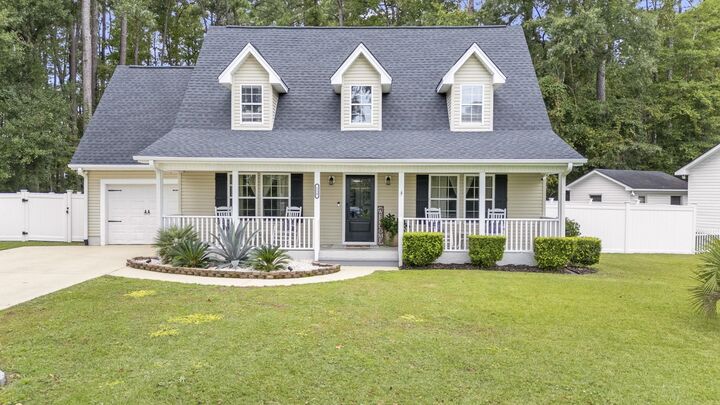 Property Photo:  118 Sly Fox Trail  SC 29588 