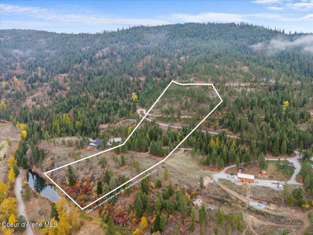 Property Photo:  869 Eagle Ridge Ln  ID 83839 