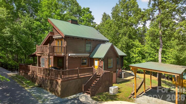 Property Photo:  270 Cross Ridge Drive  NC 28139 