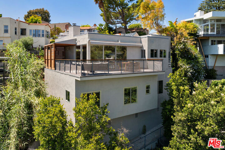 Property Photo:  1684 Rotary Dr  CA 90026 