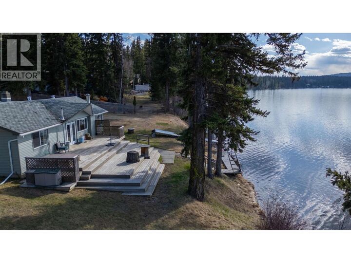 Property Photo: 6231 Lynes Creek Road BC V2G 4Z1