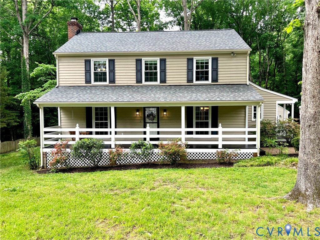 Property Photo:  13807 Sterlings Bridge Road  VA 23112 
