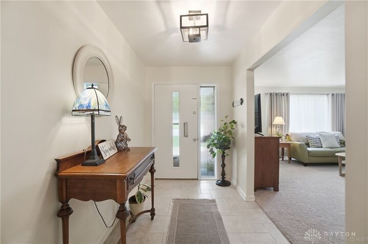 Property Photo:  2516 E Whipp Road  OH 45440 