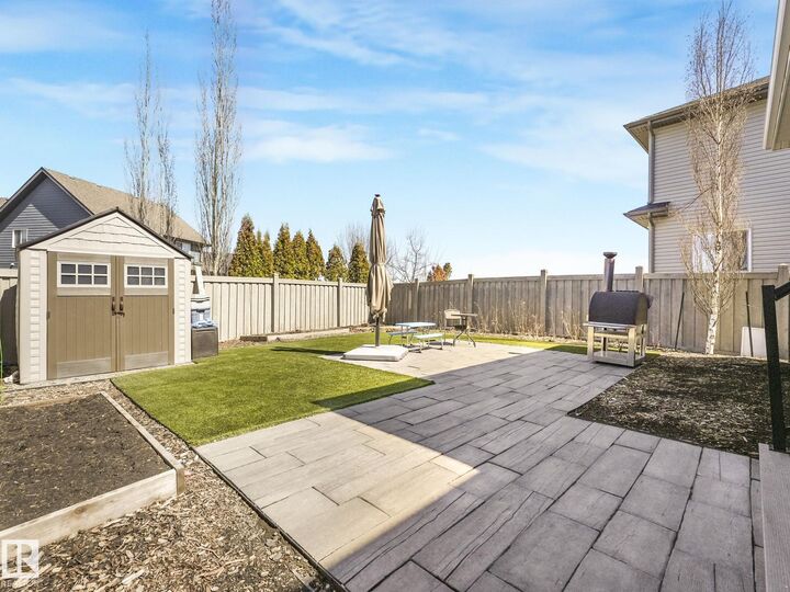 Property Photo:  4260 Charles Close SW  AB T6W 3H2 