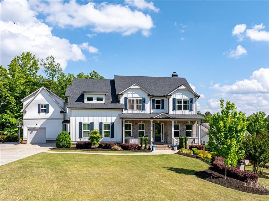 Property Photo:  6310 Philmore Drive  GA 30040 