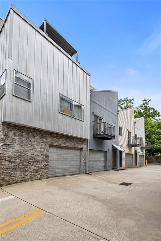 Property Photo:  110 Moreland Avenue SE F  GA 30316 