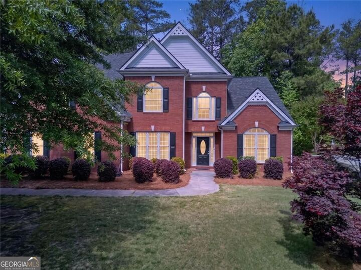Property Photo:  1011 Chestnut Creek Drive  GA 30180 