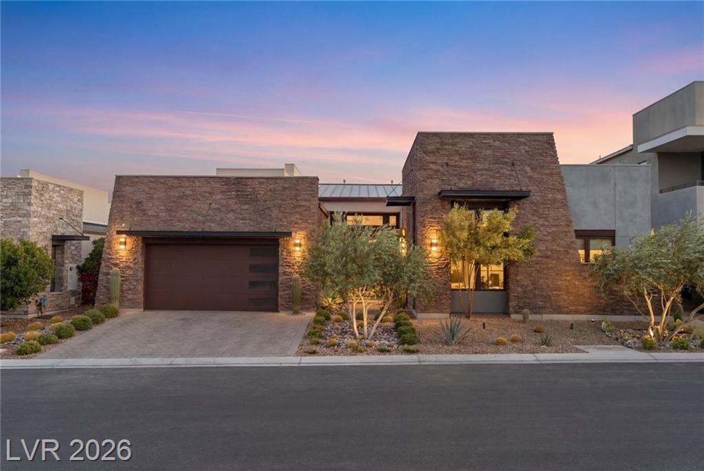 Property Photo:  2196 Overlook Canyon Lane  NV 89052 