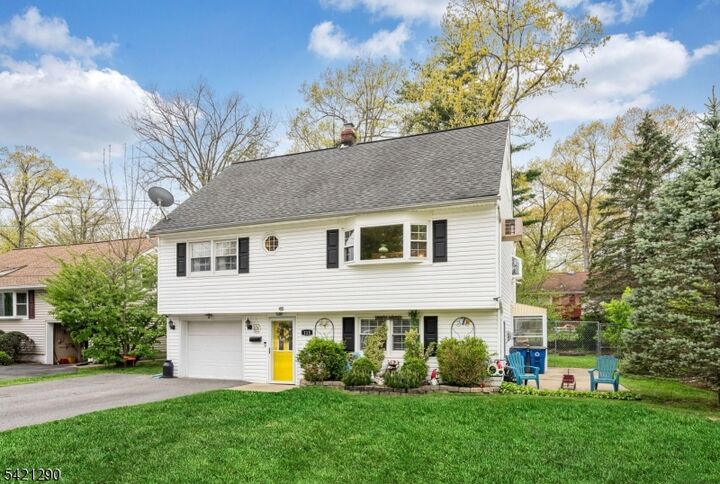 Property Photo:  115 Claremont Ter  NJ 07470 