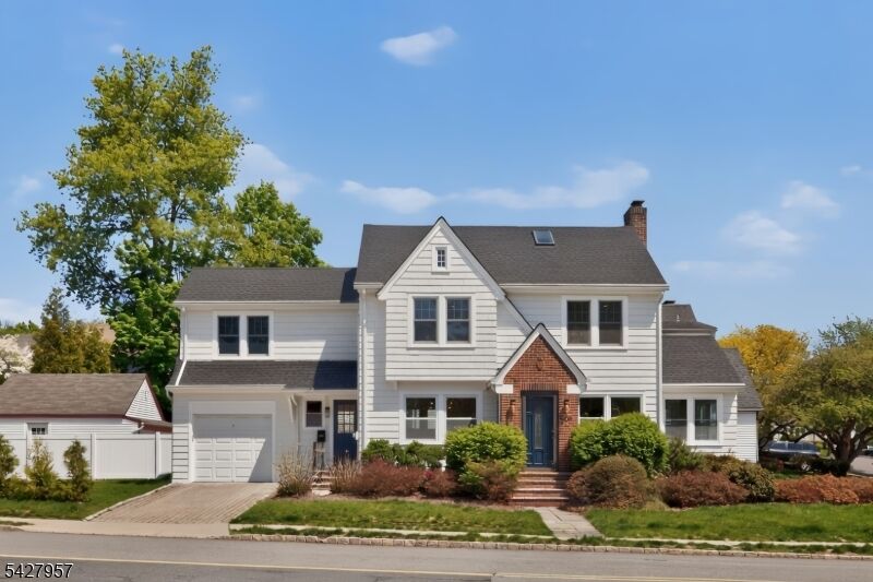 Property Photo: 909 Ridgewood Rd NJ 07041