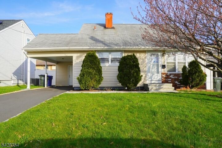 Property Photo:  160 Brown Ave  NJ 08830 
