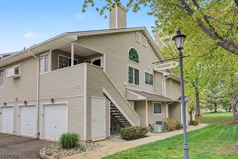 Property Photo:  20 Crestmont Road  NJ 07921 