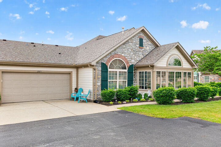 Property Photo: 221 Saddle Ridge Circle KY 40422