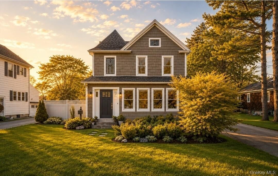 Property Photo:  220 Foster Avenue  NY 11782 