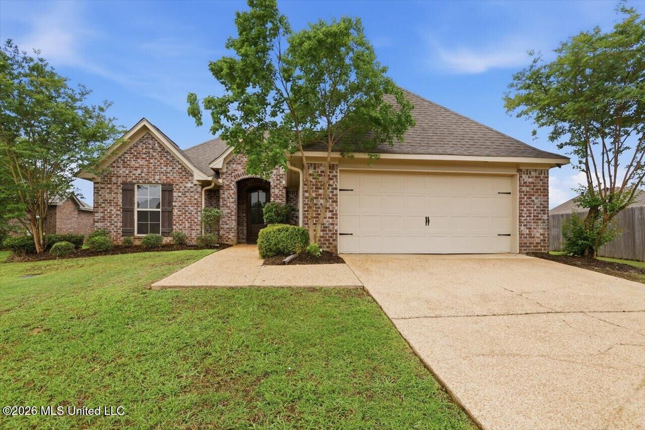 Property Photo: 189 E Clearview Drive MS 39110