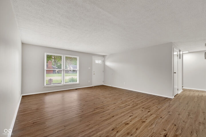 Property Photo:  5714 W 41st Place  IN 46254 