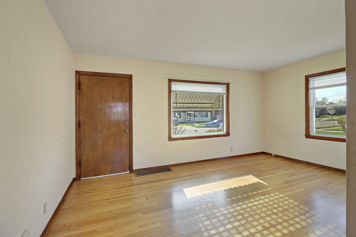 Property Photo:  7526 38th Ave  WI 53142 