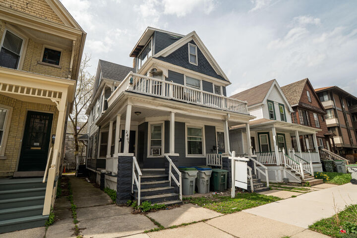 Property Photo:  2405 N Frederick Ave 2407  WI 53211 