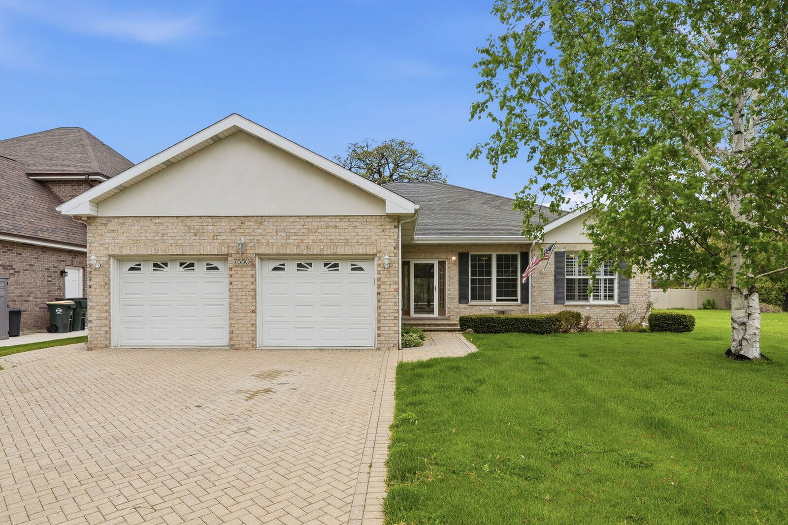 Property Photo:  7550 Blazer Avenue  IL 60458 