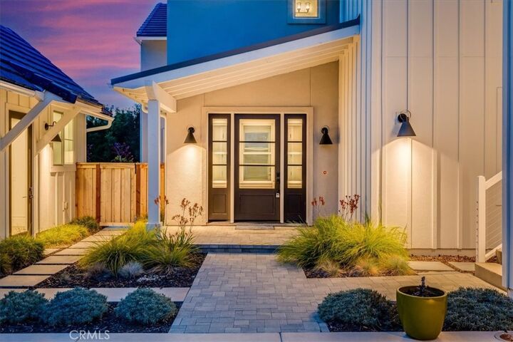 Property Photo:  1458 Parsons  CA 93401 