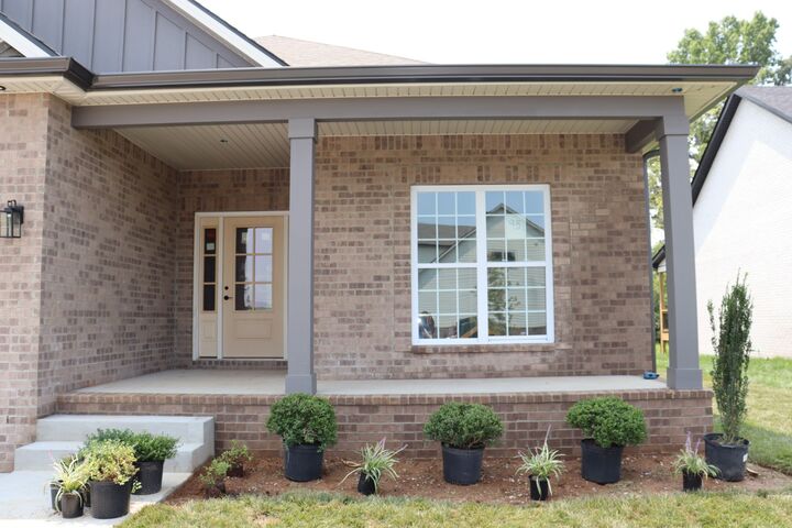 Property Photo:  734 Southern Pine Trl  TN 37043 
