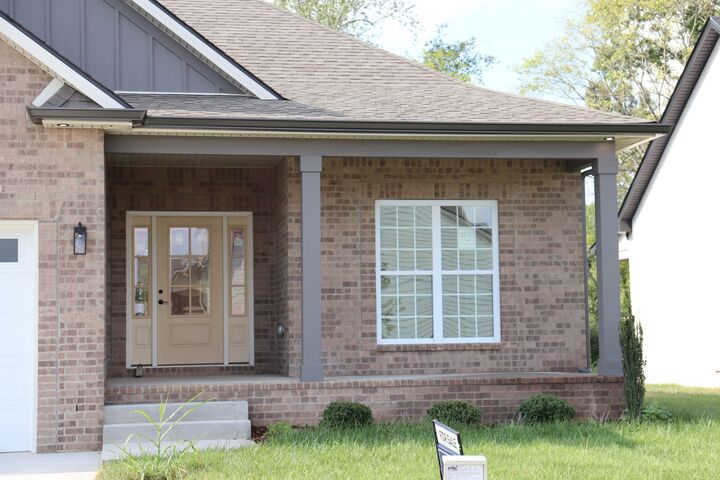 Property Photo:  734 Southern Pine Trl  TN 37043 
