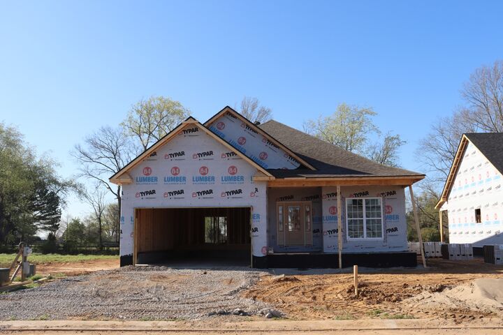 Property Photo:  734 Southern Pine Trl  TN 37043 