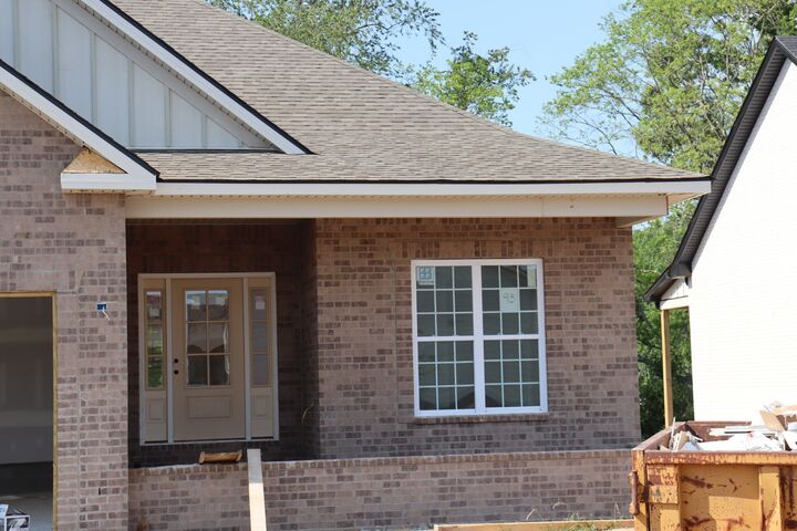 Property Photo:  734 Southern Pine Trl  TN 37043 