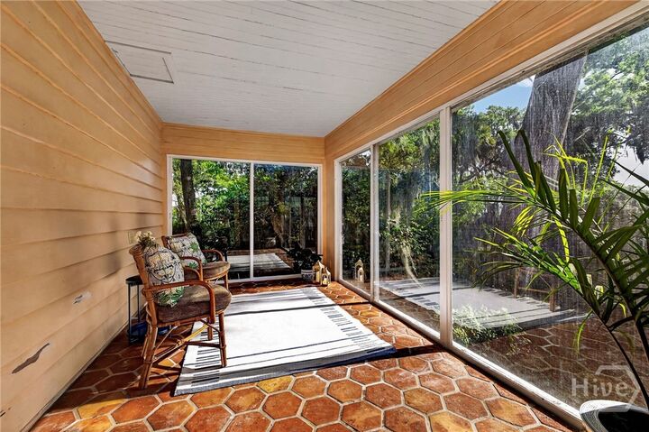 Property Photo:  289 Center Drive  GA 31406 