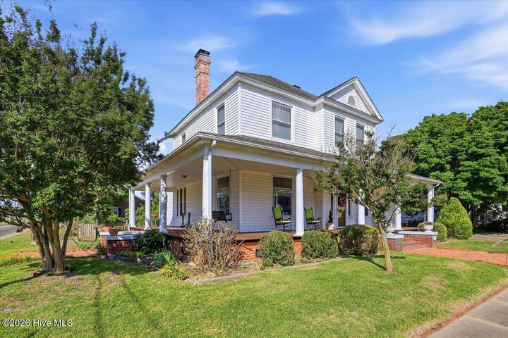 Property Photo:  218 W College Street  NC 28365 