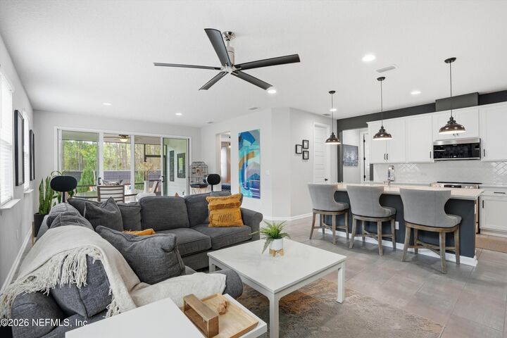 Property Photo:  1961 Amberly Drive  FL 32068 