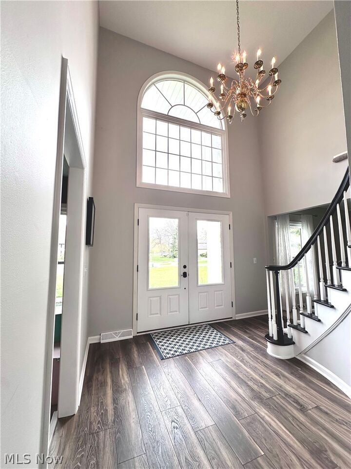Property Photo:  28402 Farrs Garden Path  OH 44145 