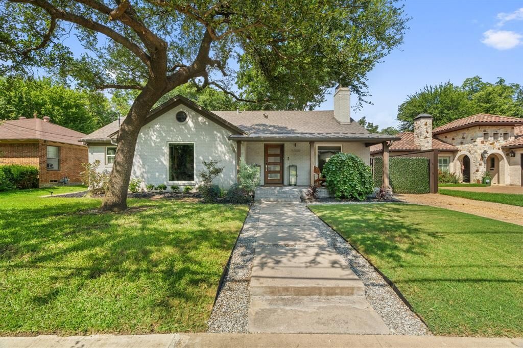 Property Photo:  5308 Parkland Avenue  TX 75235 