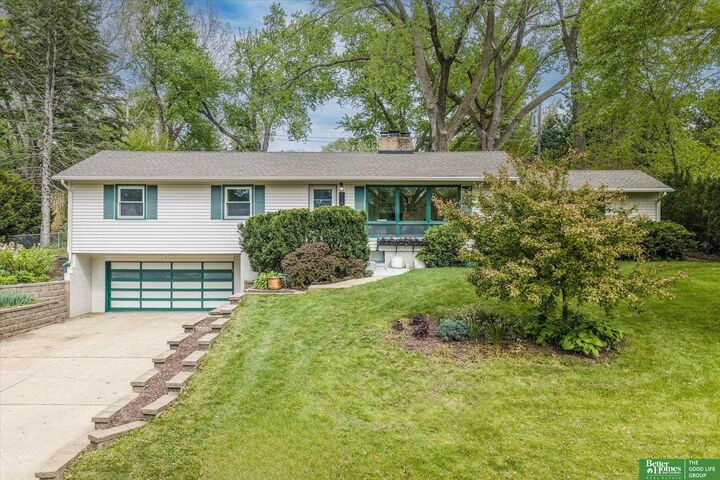 Property Photo:  1145 S 97 Street  NE 68124 