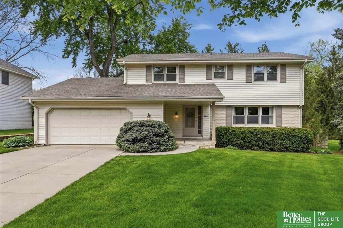 Property Photo:  11828 Jackson Road  NE 68154 