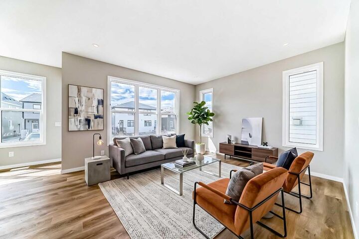 Property Photo: 50 Magnolia Gardens SE AB T3M 2P6