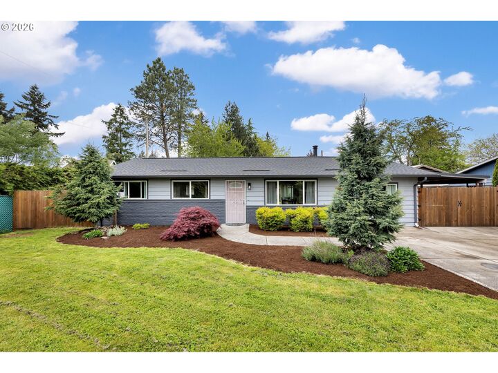 Property Photo: 10312 SE 10th St WA 98664