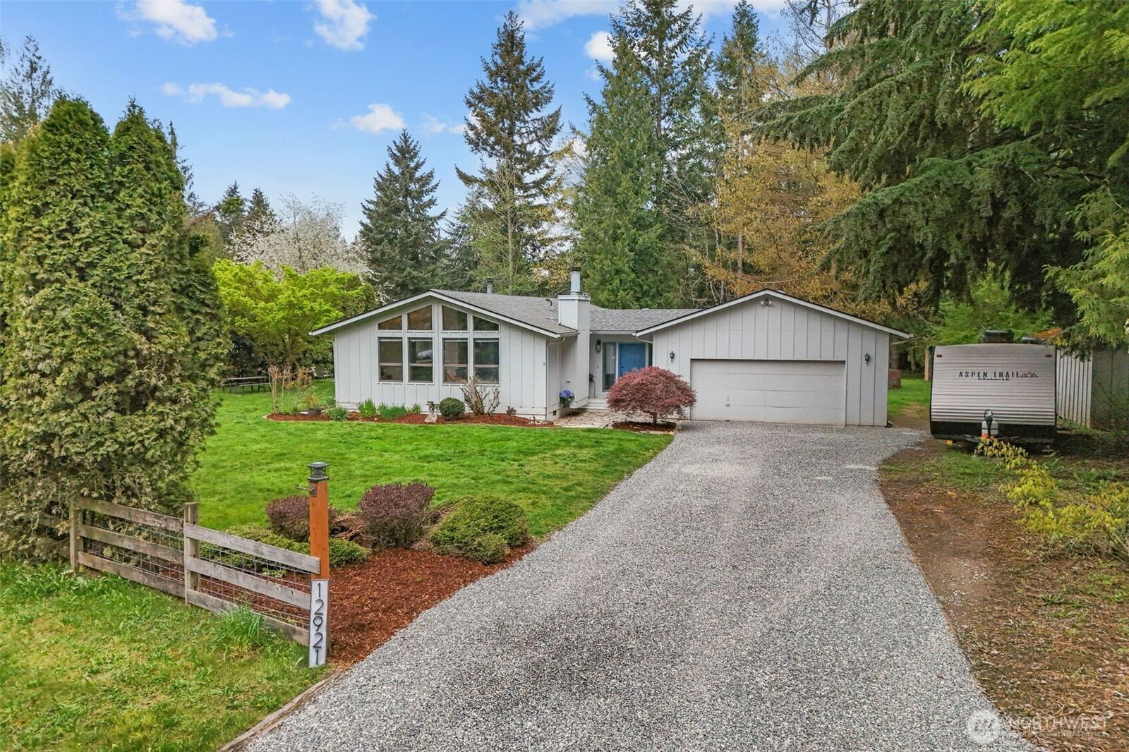 Property Photo: 12921 208th Avenue Ct E WA 98391