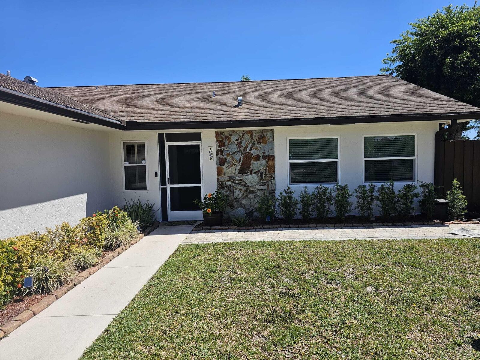 Property Photo:  109 Gibraltar Street  FL 33411 