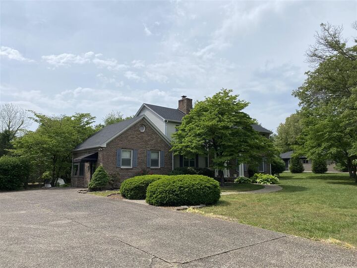 Property Photo:  451 Drakesborough Drive  KY 42103 