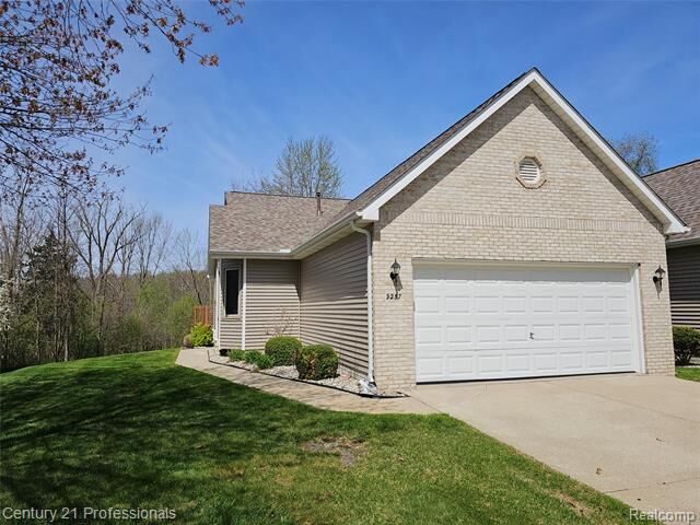 Property Photo:  9257 Monica Drive 83  MI 48423 