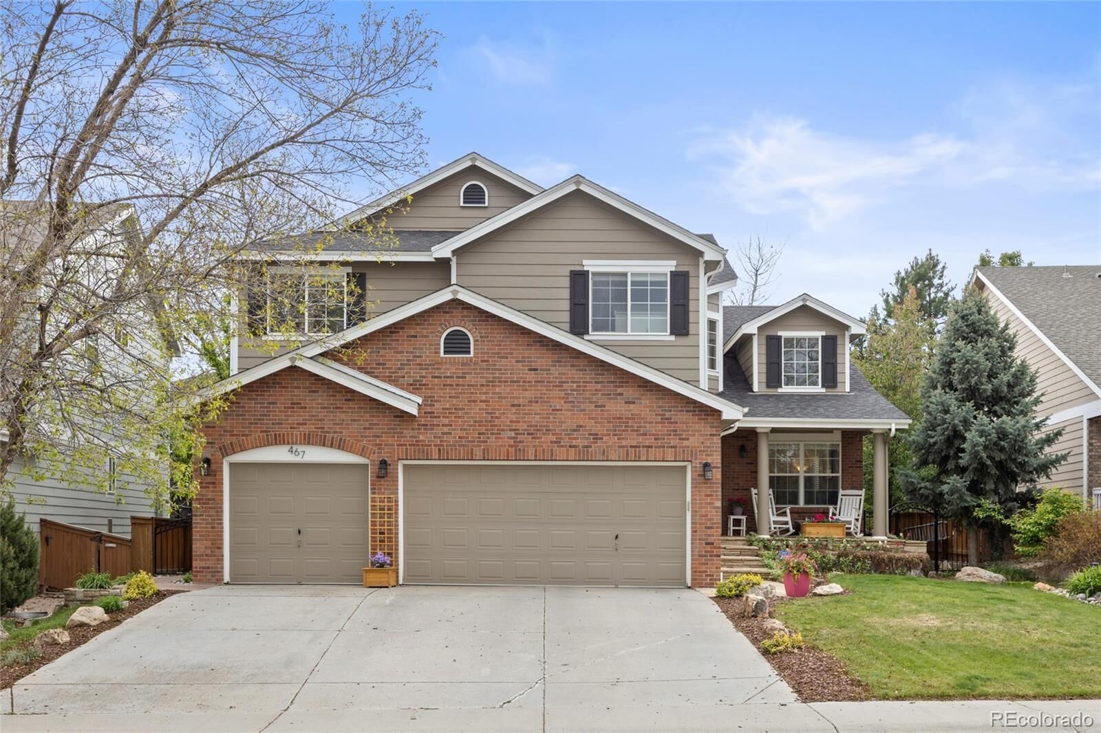 Property Photo:  467 Rose Finch Circle  CO 80129 