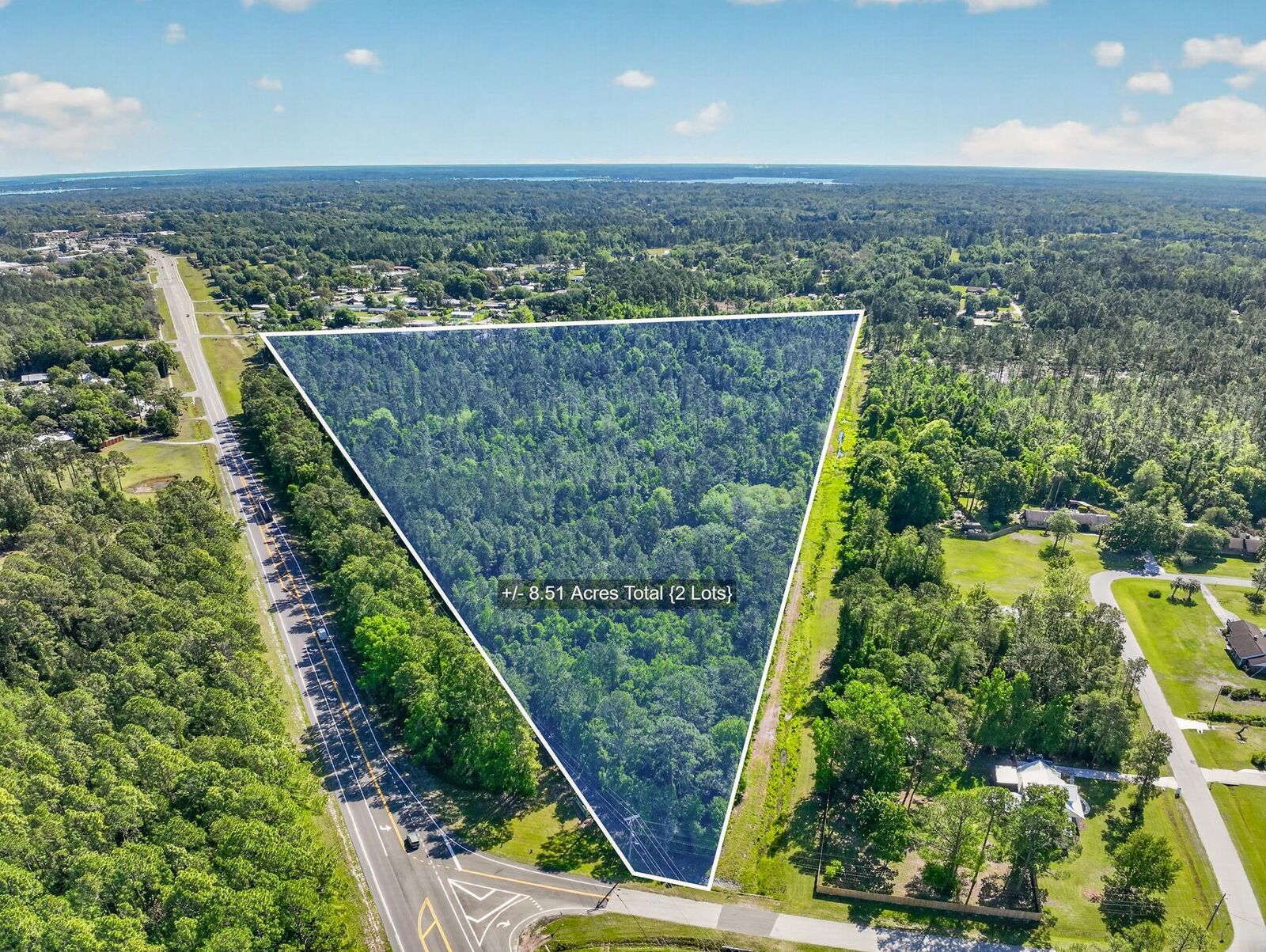 Property Photo: 1075 S State Rd 19 FL 32177